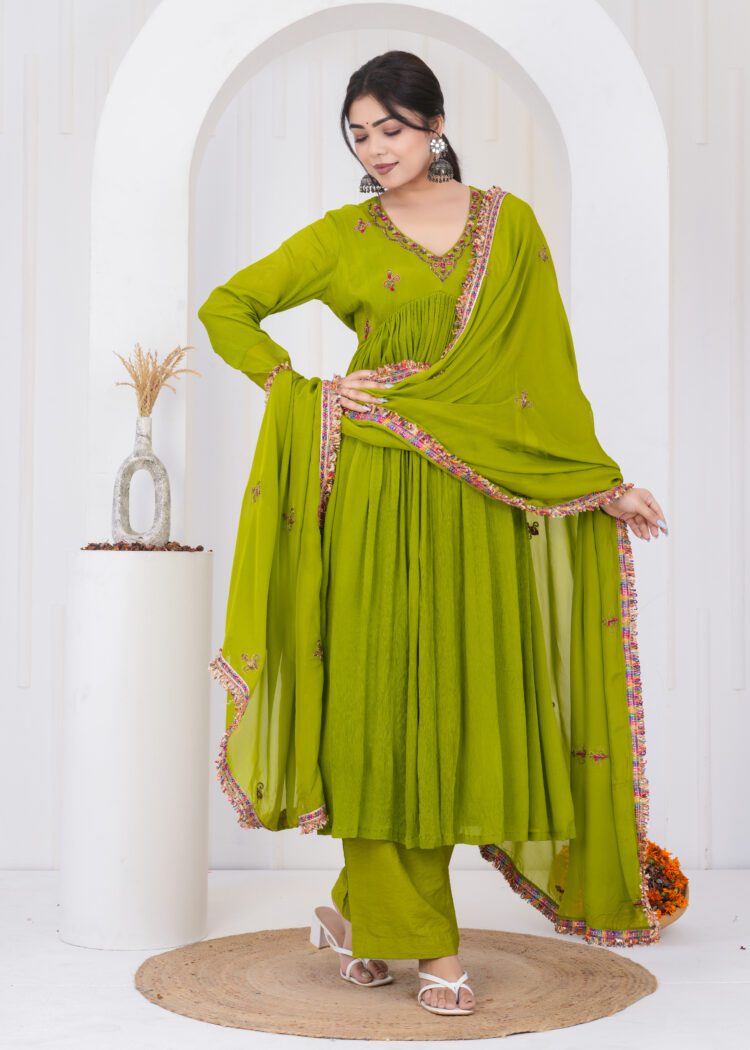 Emerald Chiffon Kurta Suit Set with Embroidered Organza Dupatta