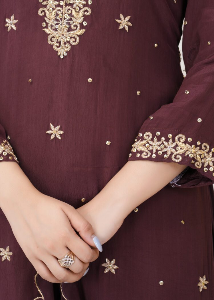Brown Crepe Embroidered Kurta Suit Set Organza Dupatta